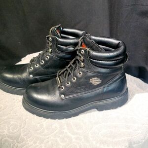Harley Davidson motorcycle boots